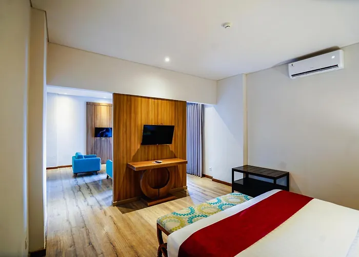 Hotel The Kirana Canggu